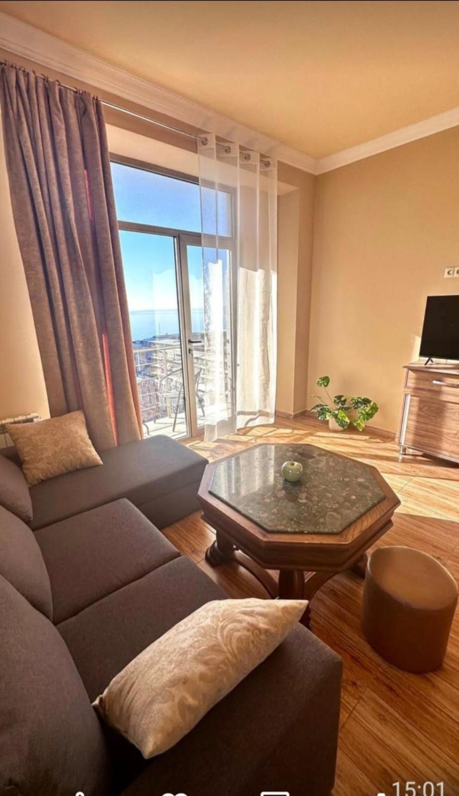 Gio Apartment Batumi Luaran gambar
