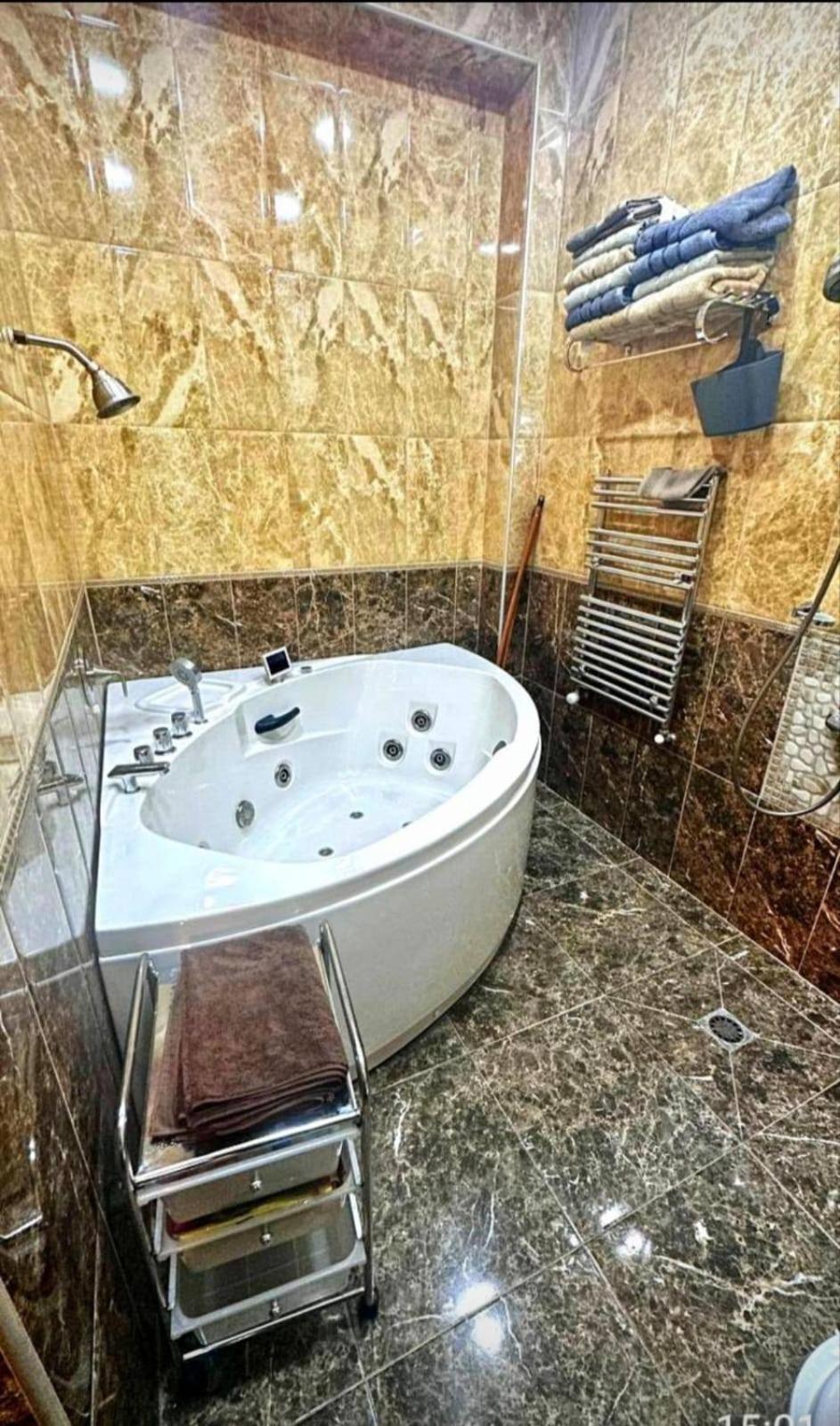 Gio Apartment Batumi Luaran gambar